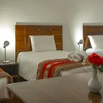 Hotel Del Prado Hometown