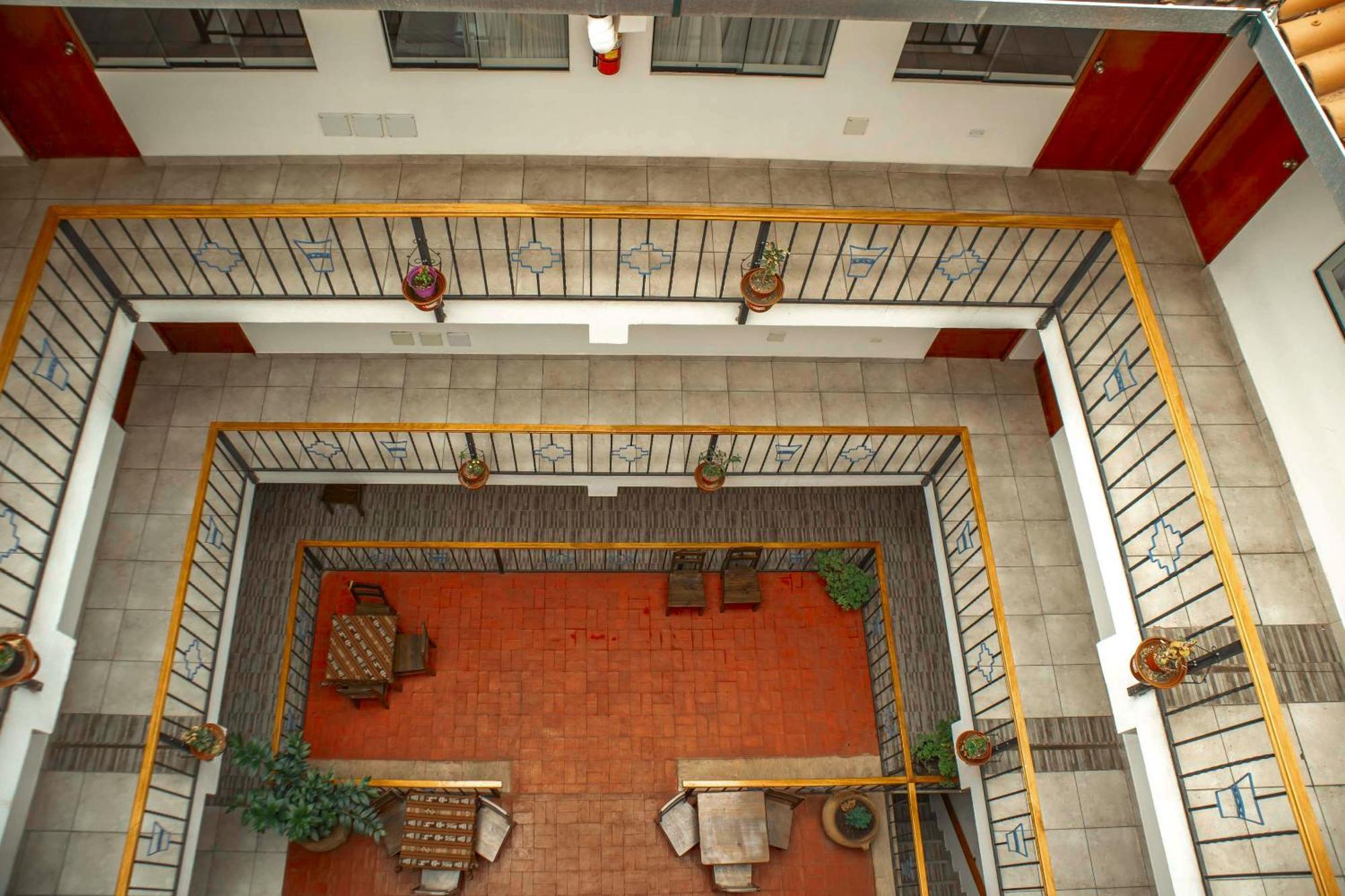 Hotel Del Prado Hometown 3*